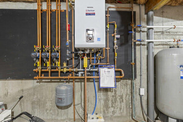 282 Harry Howes Road Sanford, ME 04073 - Photo 36 of 42 multizone heat