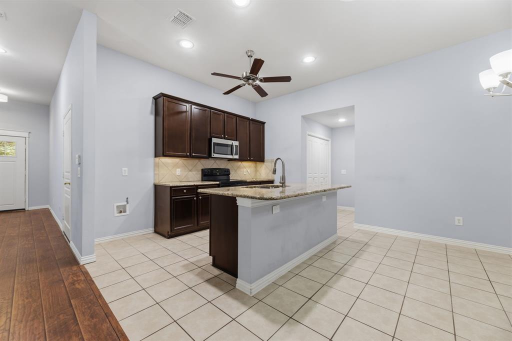 851 Scenic Ranch Circle Fairview, TX 75069 - Photo 13 of 40