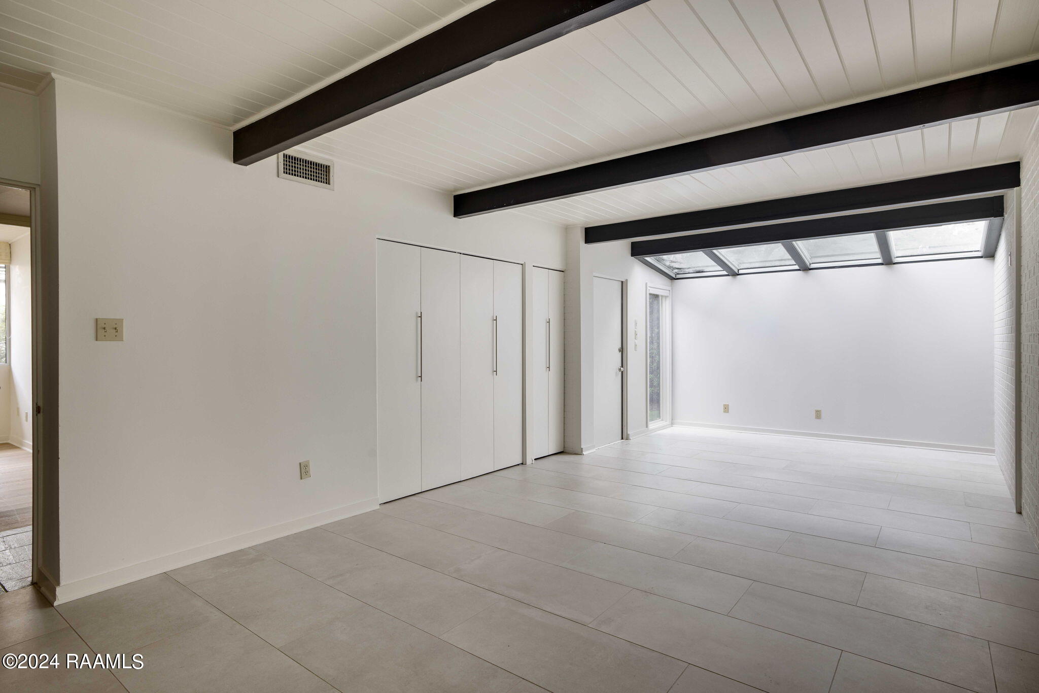 323 Beverly Drive Lafayette, LA 70503 - Photo 21 of 50 31-web-or-mls-323 Beverly Dr-31