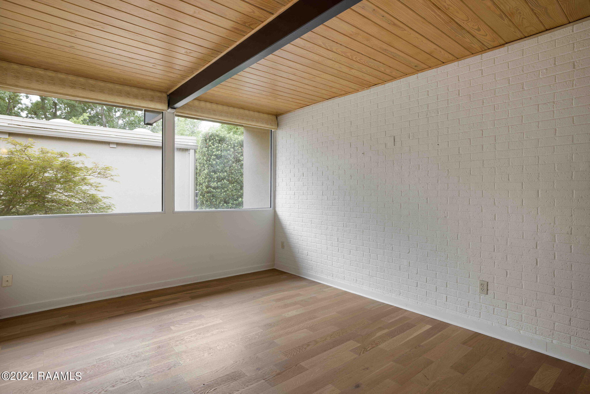 323 Beverly Drive Lafayette, LA 70503 - Photo 23 of 50 33-web-or-mls-323 Beverly Dr-33