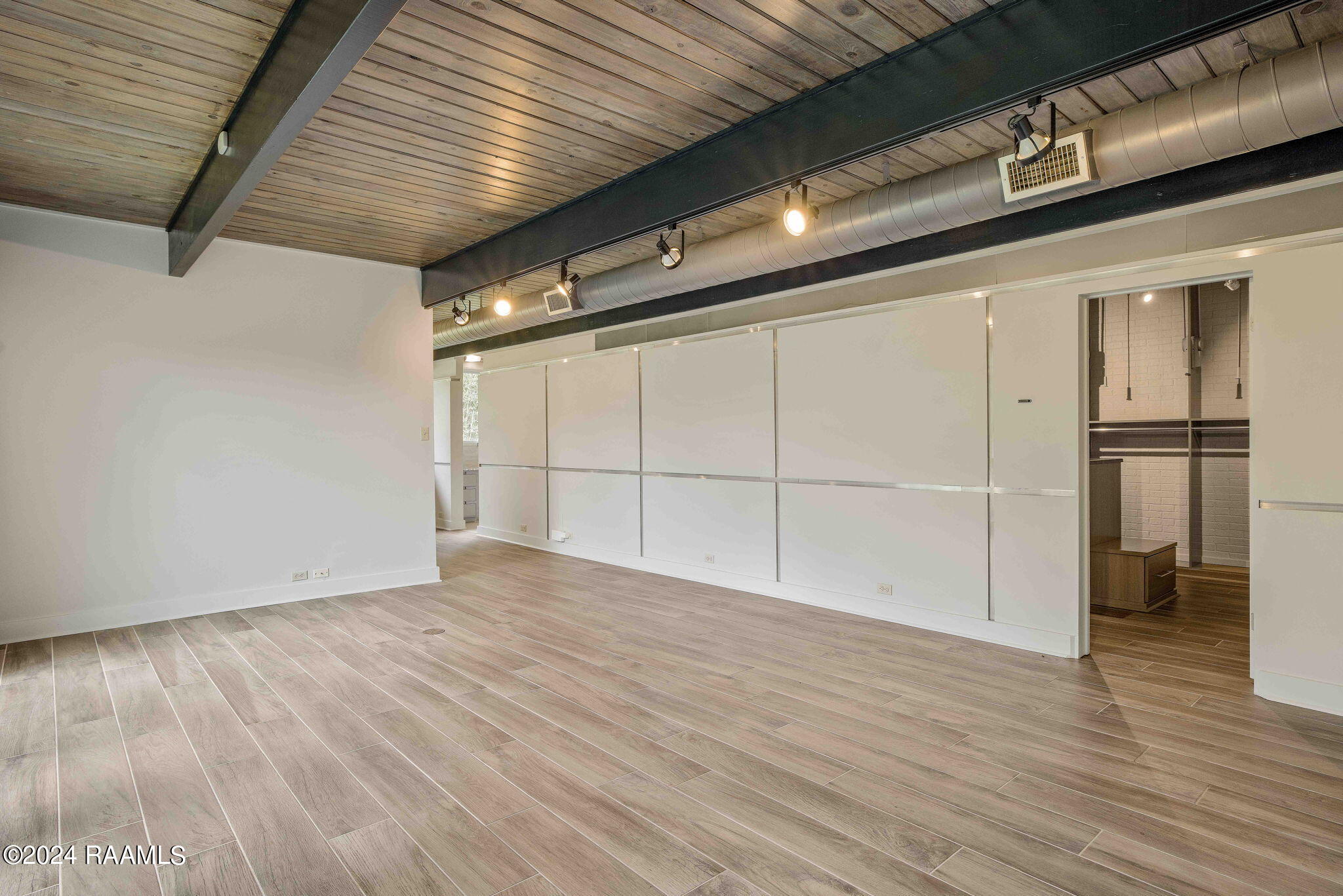 323 Beverly Drive Lafayette, LA 70503 - Photo 25 of 50 35-web-or-mls-323 Beverly Dr-35