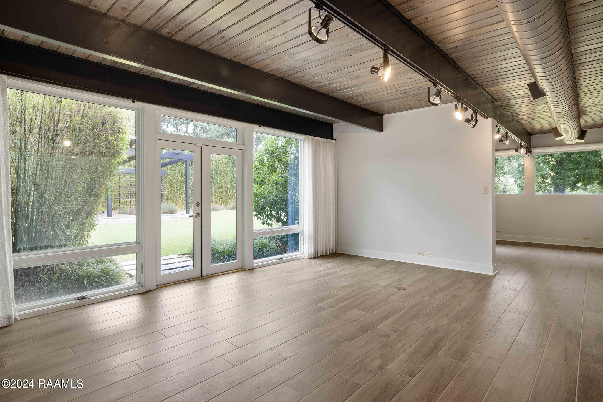 323 Beverly Drive Lafayette, LA 70503 - Photo 26 of 50 36-web-or-mls-323 Beverly Dr-36