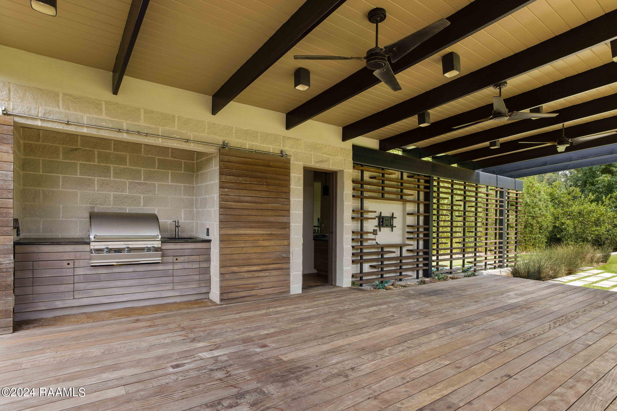 323 Beverly Drive Lafayette, LA 70503 - Photo 35 of 50 65-web-or-mls-323 Beverly Dr-65