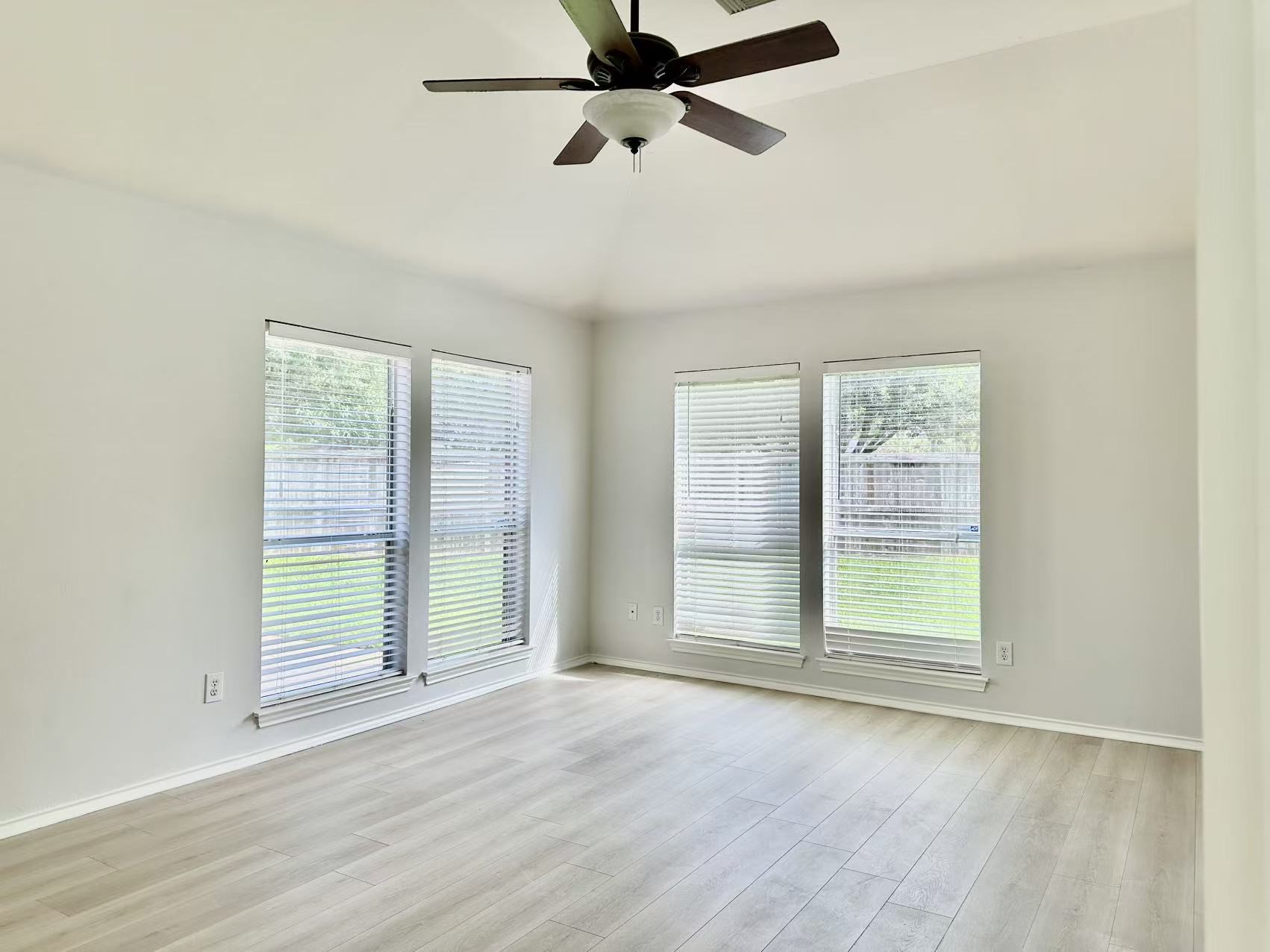 3131 Valley Court Manvel, TX 77578 - Photo 15 of 29 primary bedroom