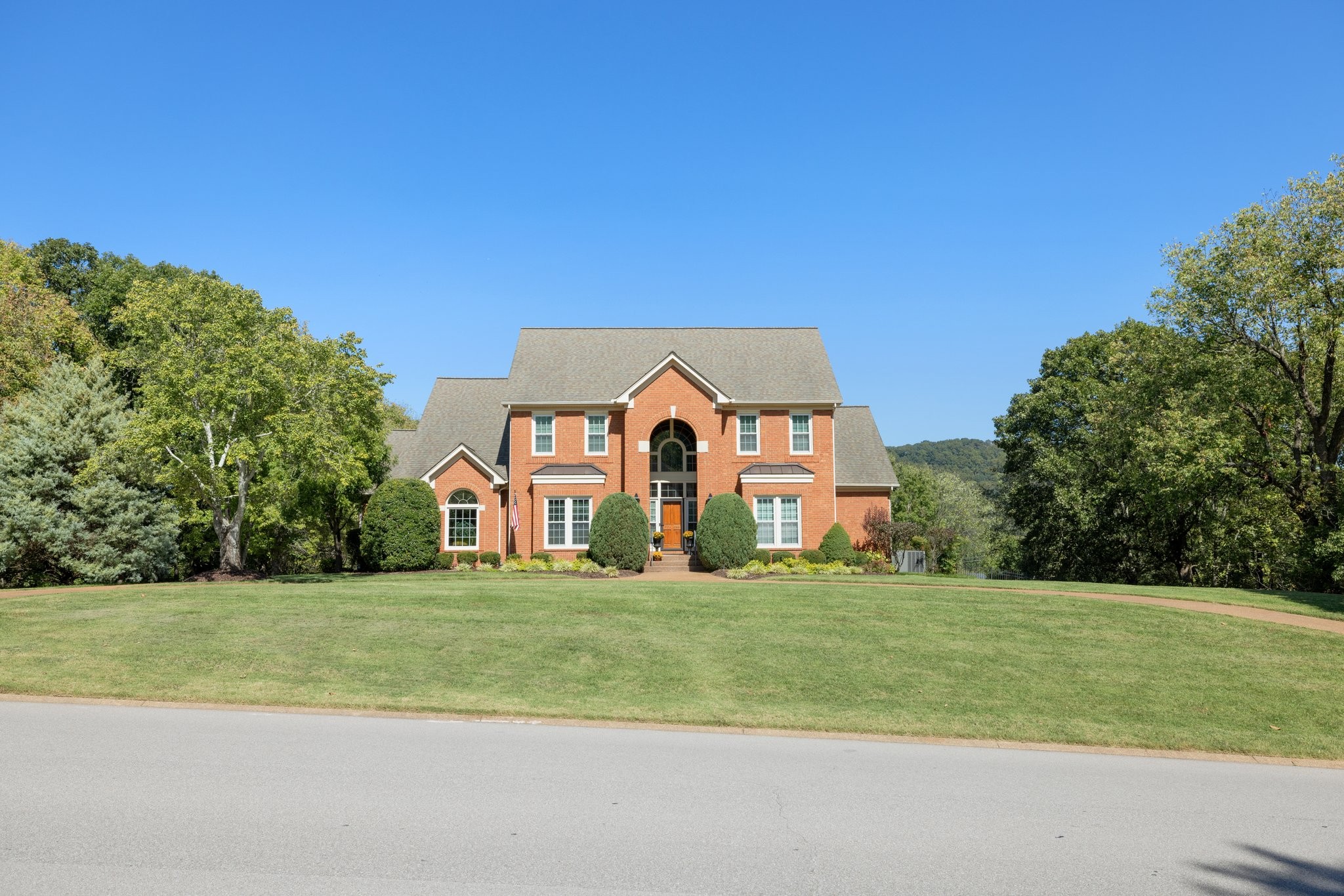2836 Polo Club Road Nashville, TN 37221 - Photo 4 of 47 Gallery Image 4