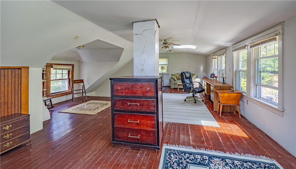 8 Boswell Trail Foster, RI 02825 - Photo 20 of 26