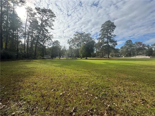 $99,000 | Tbd Susek Drive, Pineville, LA 71360