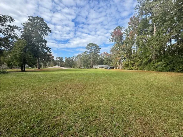 $99,000 | Tbd Susek Drive, Pineville, LA 71360