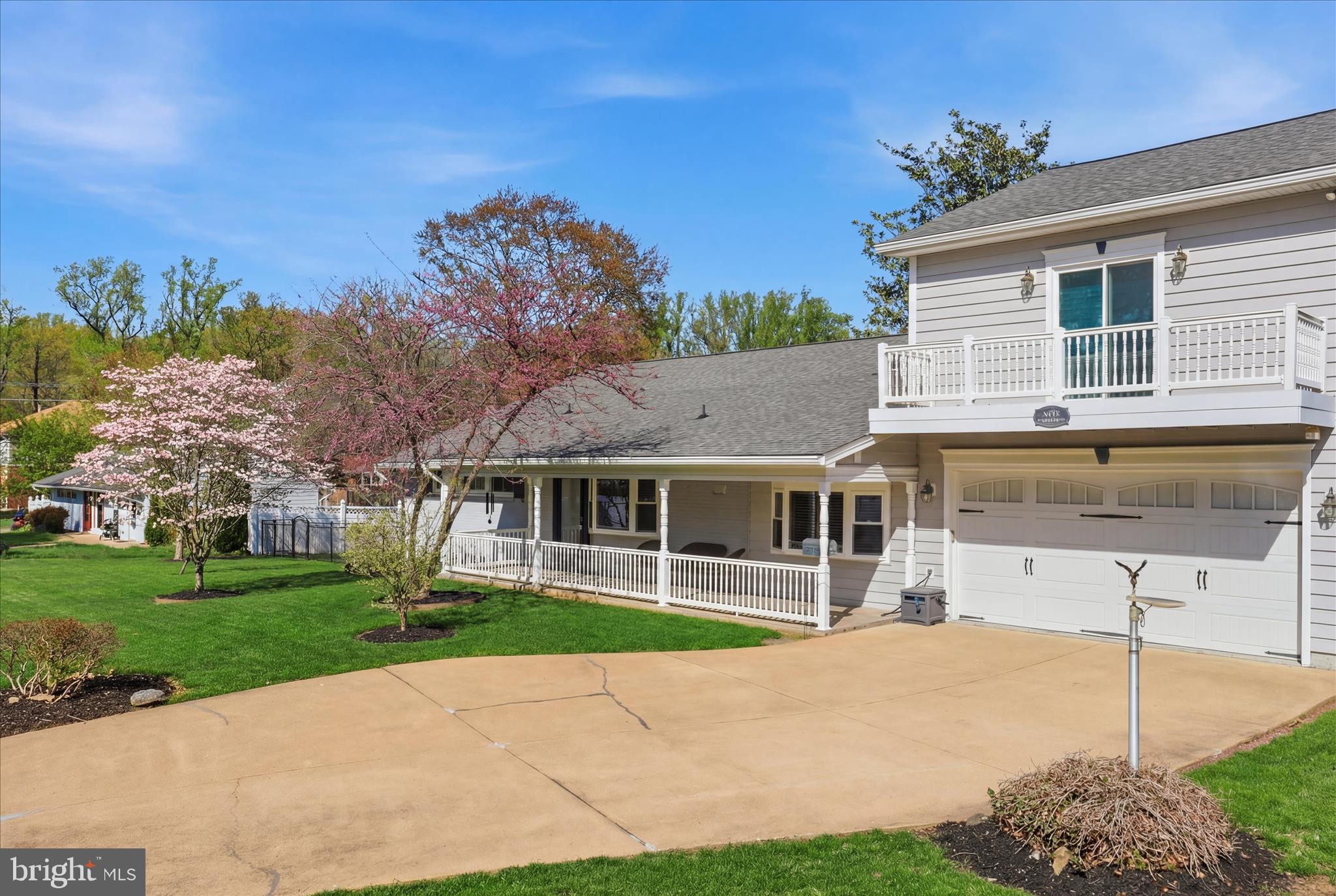 5202 Garner Street Springfield, VA 22151 - Photo 3 of 66