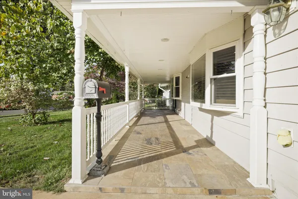 $4,599 | 5202 Garner Street, Springfield, VA 22151