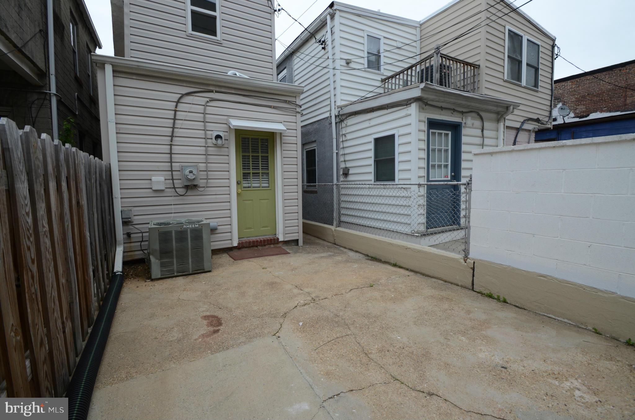 3131 Elliott Street Baltimore, MD 21224 - Photo 25 of 27 Exterior (Rear)
