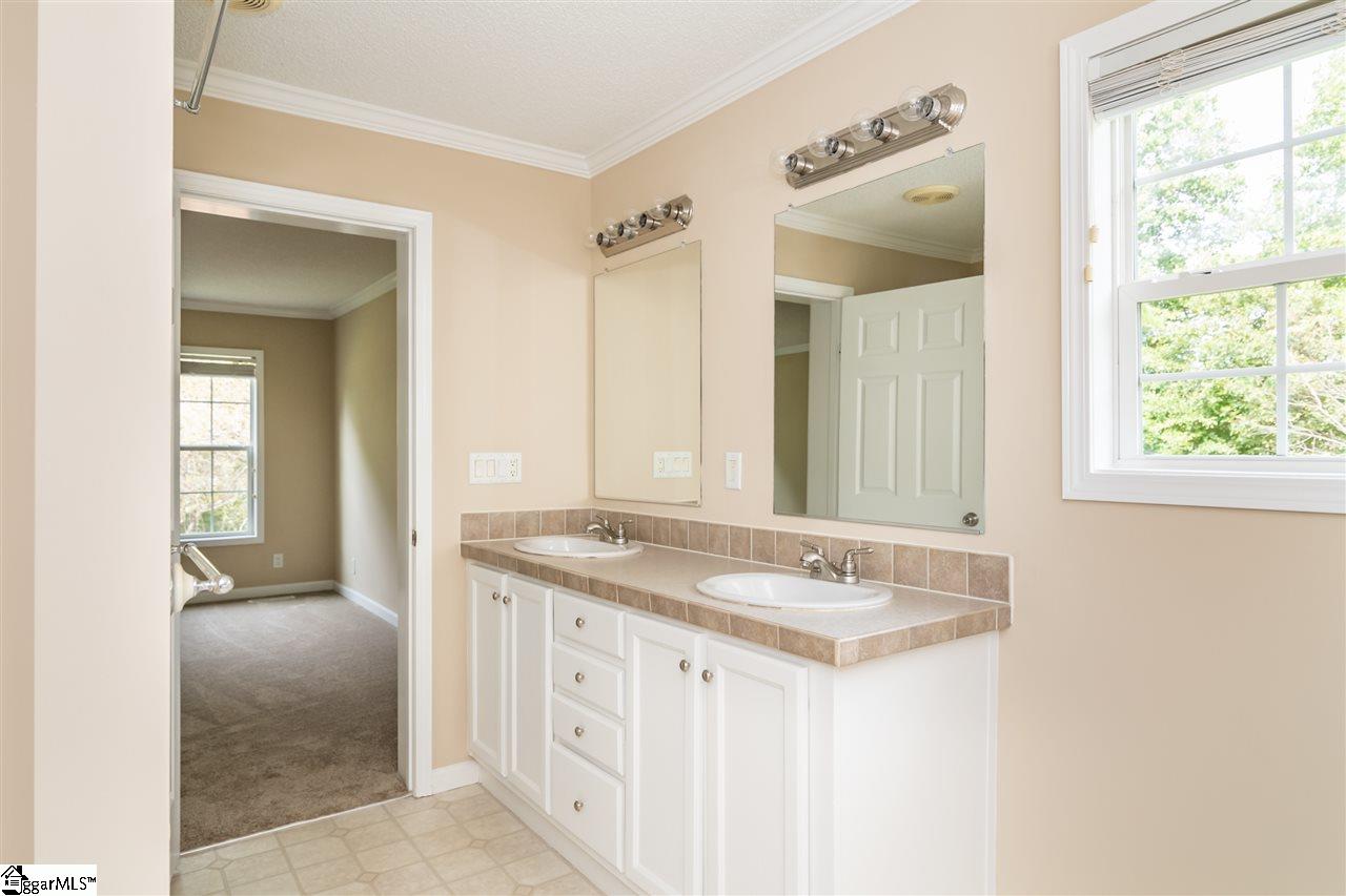 182 Morris Road Pickens, SC 29671 - Photo 21 of 36
