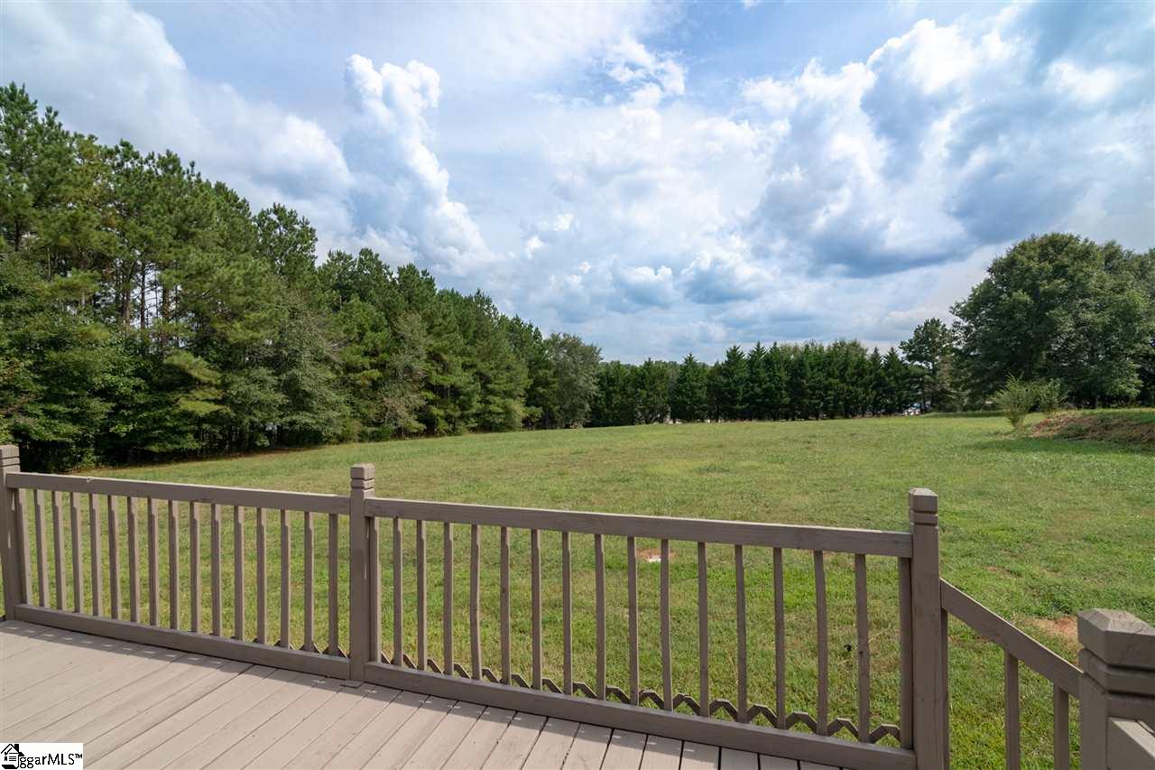 182 Morris Road Pickens, SC 29671 - Photo 8 of 36