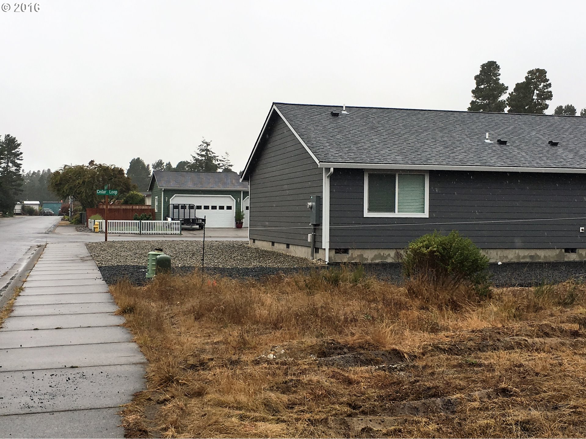 1050 Cedar Loop, Unit 105 Lakeside, OR 97449 - Photo 4 of 14 Gallery Image 4