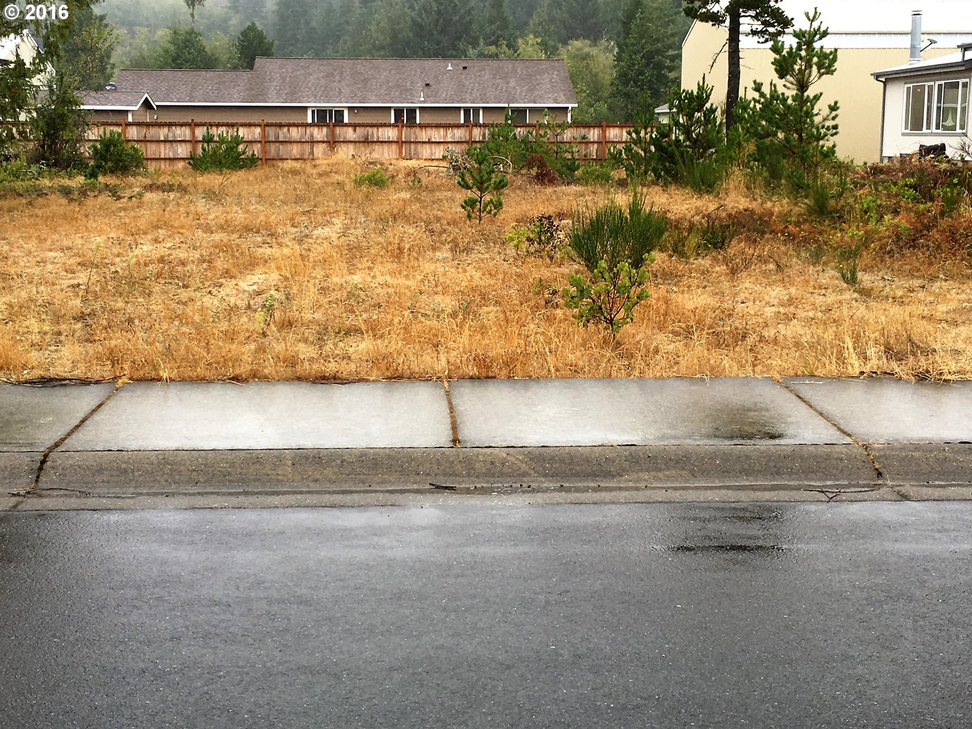 1050 Cedar Loop, Unit 105 Lakeside, OR 97449 - Photo 10 of 14 Gallery Image 10