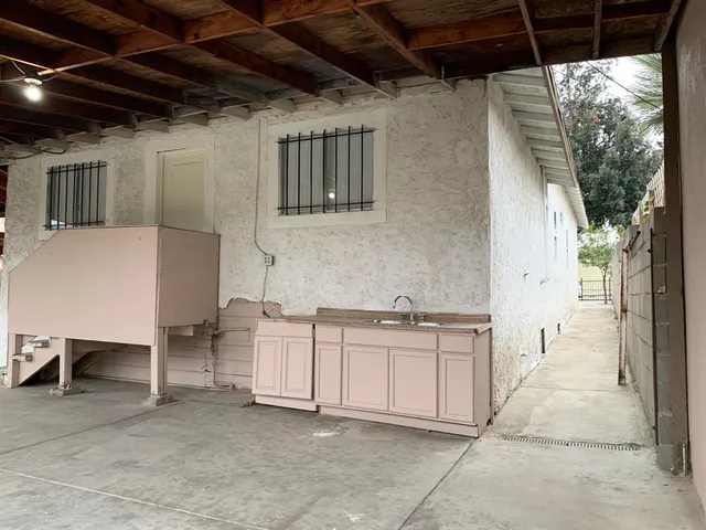 $260,000 | 3223 East Madison Avenue, Fresno, CA 93702