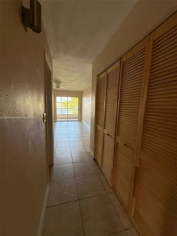 $1,350 | 18707 Northeast 2nd Avenue, Unit 918, Miami, FL 33179
