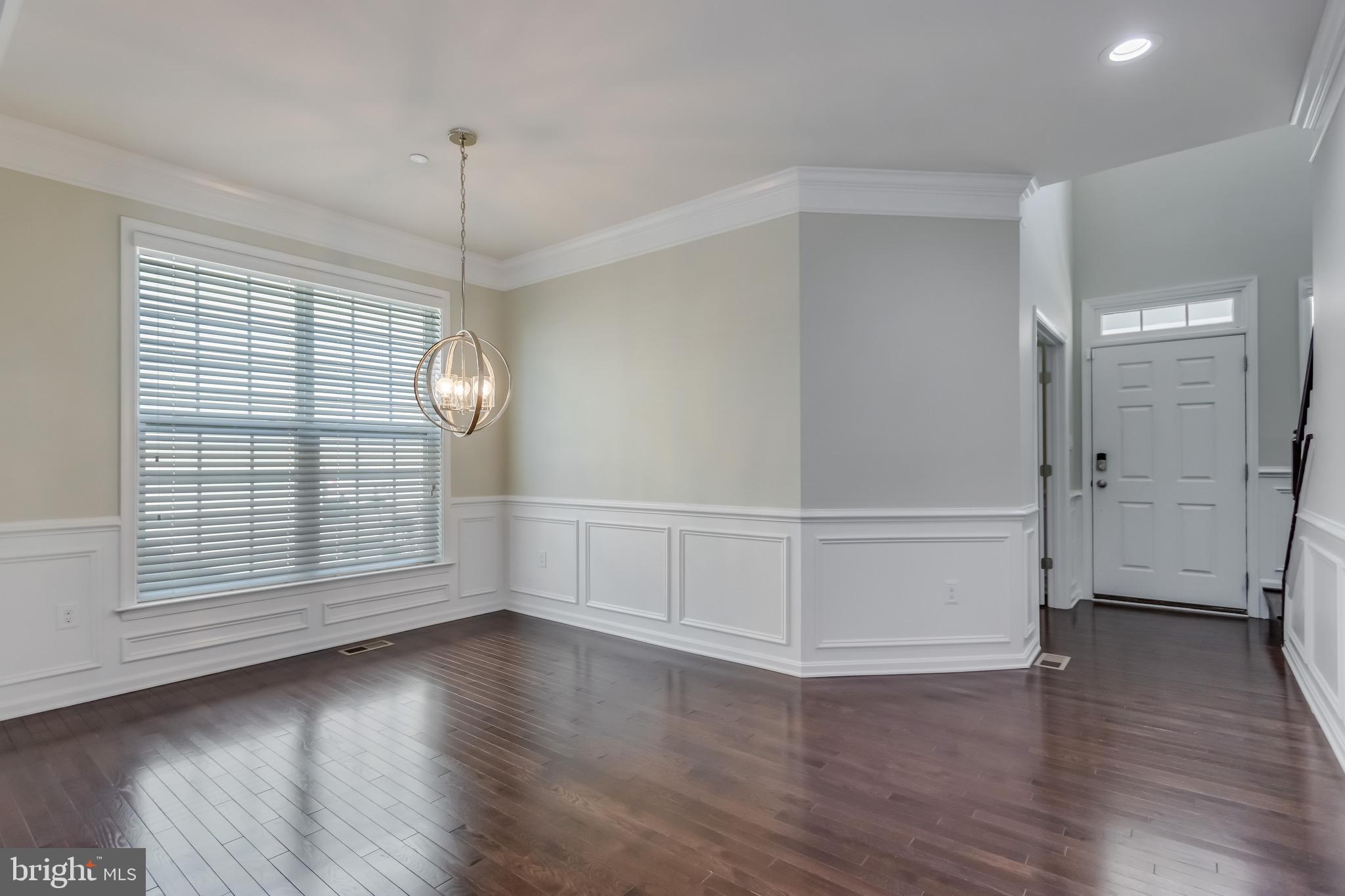 8116 Ridgely Loop Severn, MD 21144 - Photo 8 of 27 Gallery Image 8