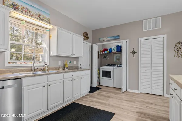 $2,200 | 101 Ole Field Circle, Unit C, Newport, NC 28570