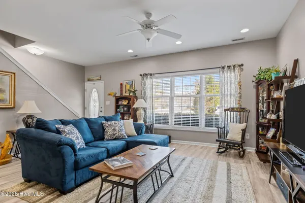 $2,200 | 101 Ole Field Circle, Unit C, Newport, NC 28570