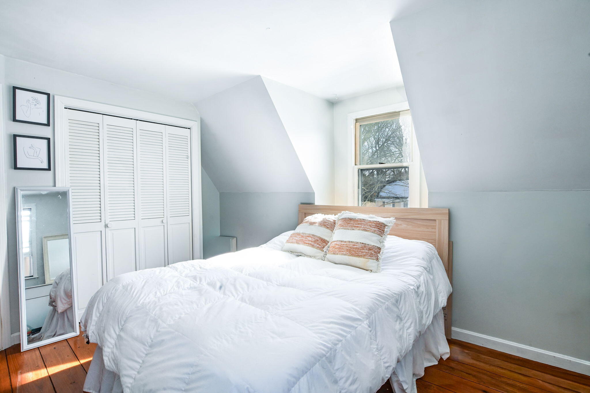 22 Winsome Road South Yarmouth, MA 02664 - Photo 22 of 30 a bedroom with a bed and a window