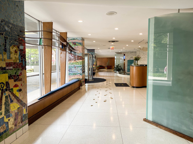 6301 North Sheridan Road, Unit 4J Chicago, IL 60660 - Photo 2 of 14 Gallery Image 2