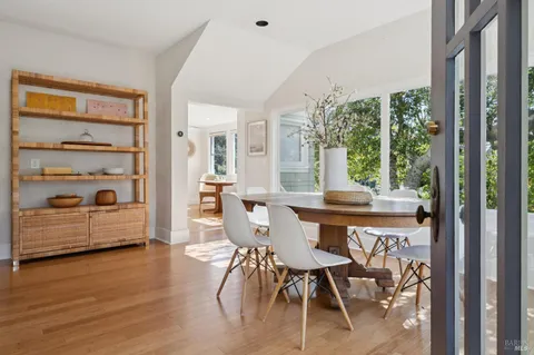 $3,680,000 | 40 Laurel Avenue, Stinson Beach, CA 94970