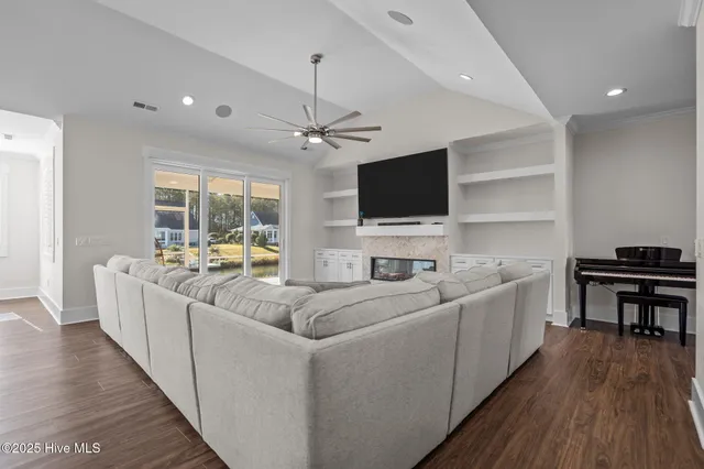 $785,000 | 1005 Layne Court Northeast, Leland, NC 28451