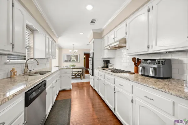 $325,000 | 4920 Woodlyn Drive, Baton Rouge, LA 70816