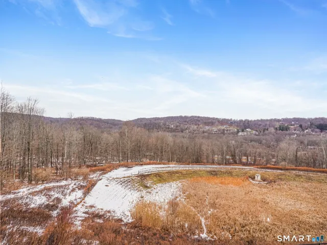 a view of a tennis court