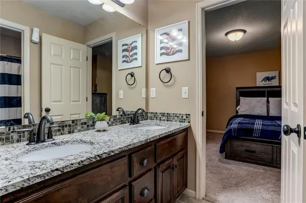 $590,000 | 1521 Southwest Cross Creek Drive, Lee's Summit, MO 64082