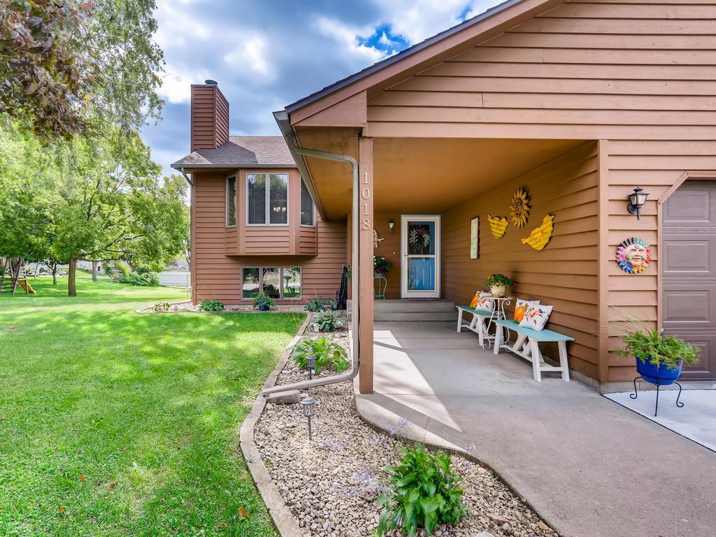 1018 Ridgehaven Circle Buffalo, MN 55313 - Photo 3 of 25 Gallery Image 3