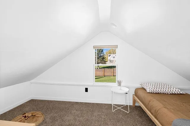 $325,000 | 4074 West Tischer Road, Duluth, MN 55803