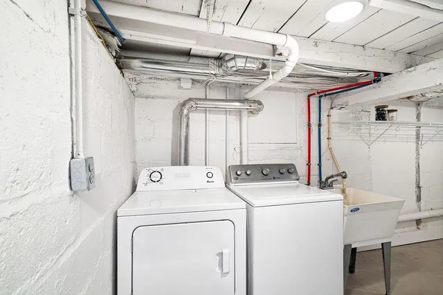 $325,000 | 4074 West Tischer Road, Duluth, MN 55803