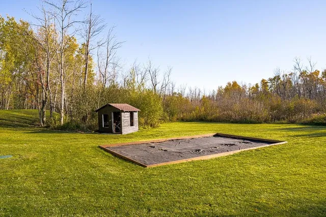 $325,000 | 4074 West Tischer Road, Duluth, MN 55803