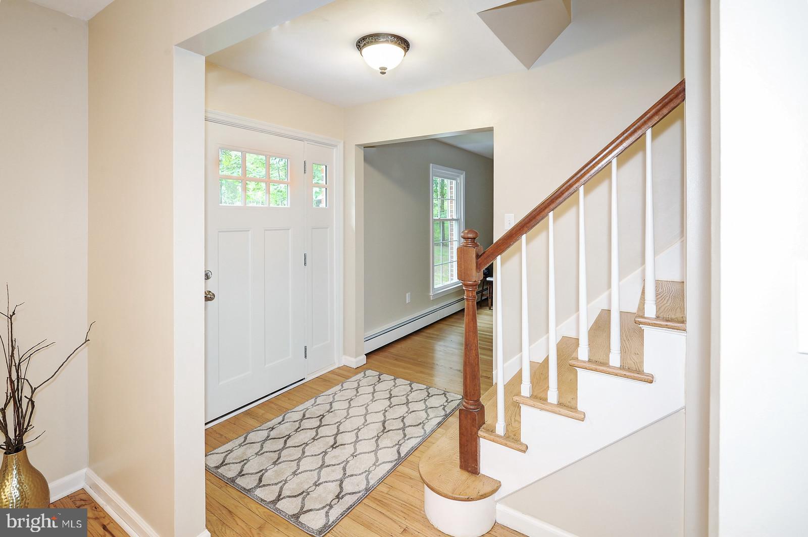 14 Cleveland Road West Princeton, NJ 08540 - Photo 5 of 40 Foyer