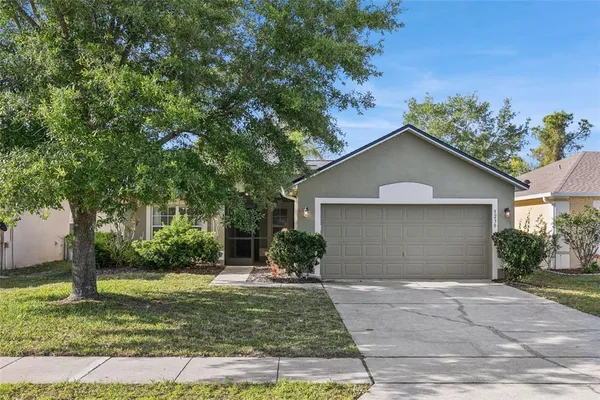 $329,000 | 5230 Silver Thistle Lane, St. Cloud, FL 34772