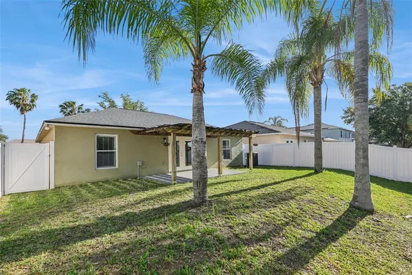 $329,000 | 5230 Silver Thistle Lane, St. Cloud, FL 34772