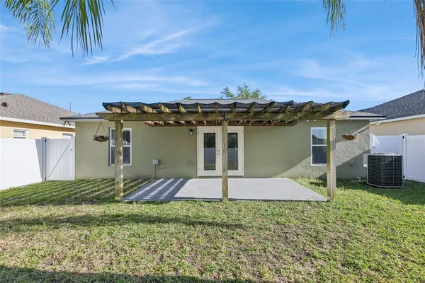 $329,000 | 5230 Silver Thistle Lane, St. Cloud, FL 34772