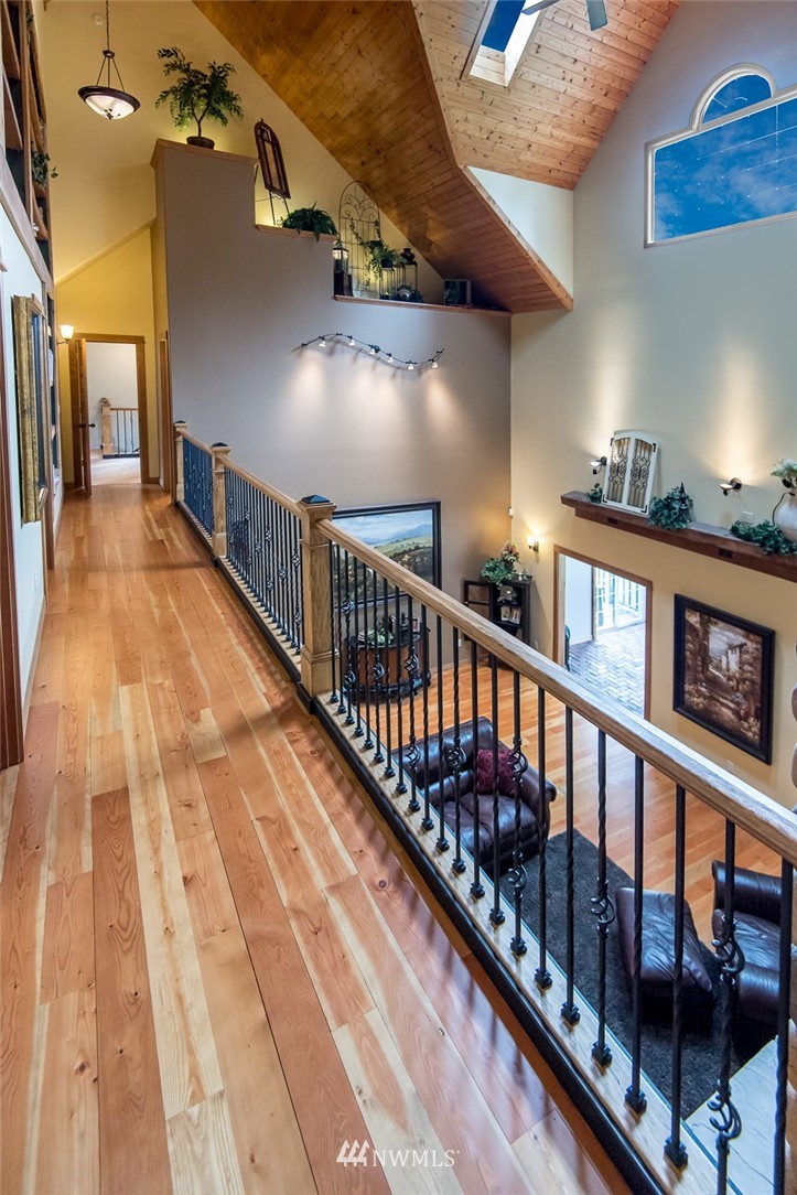 20303 196th Avenue Southeast Renton, WA 98058 - Photo 11 of 25