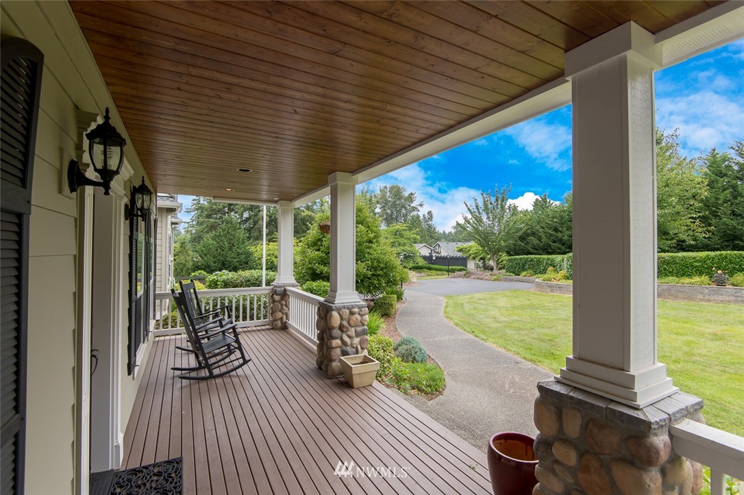 20303 196th Avenue Southeast Renton, WA 98058 - Photo 18 of 25
