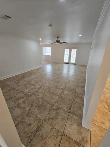 $1,650 | Undisclosed Address, Chalmette, LA 70043