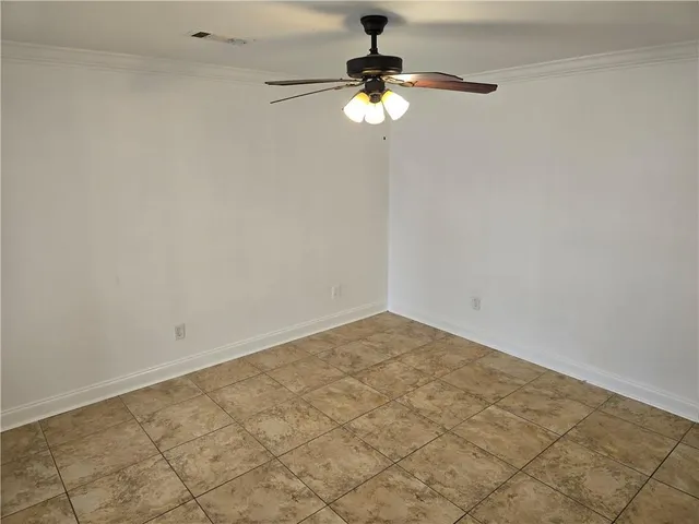 $1,650 | Undisclosed Address, Chalmette, LA 70043