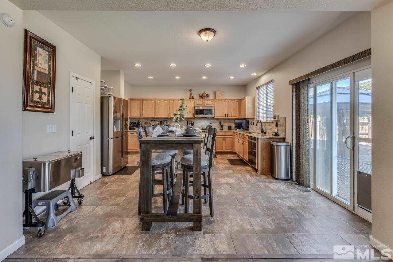 8975 Wynne Street Reno, NV 89506 - Photo 11 of 36 Photo 11