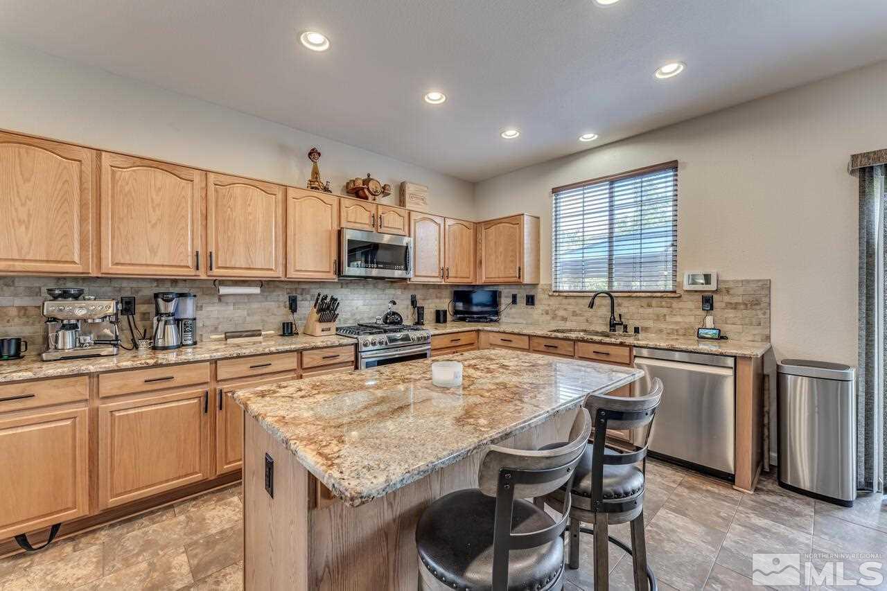 8975 Wynne Street Reno, NV 89506 - Photo 13 of 36 Photo 13