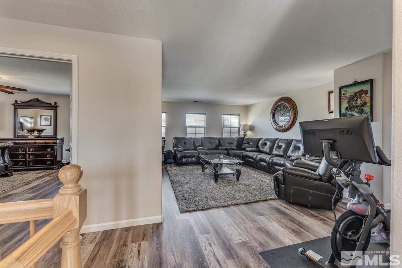 8975 Wynne Street Reno, NV 89506 - Photo 15 of 36 Photo 15