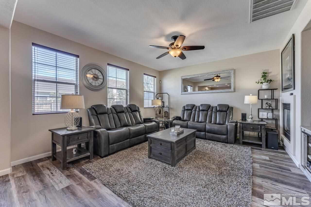 8975 Wynne Street Reno, NV 89506 - Photo 9 of 36 Photo 9