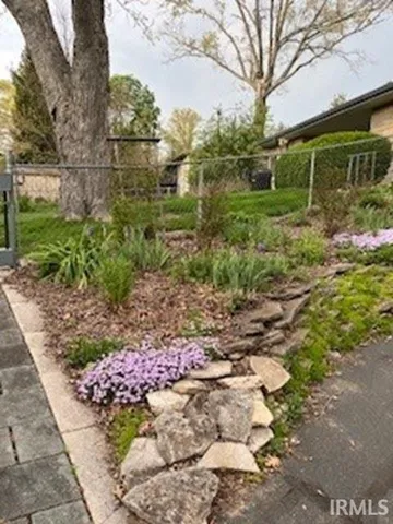 $474,000 | 2401 North Dunn Street, Bloomington, IN 47408