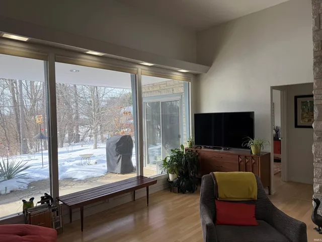 $474,000 | 2401 North Dunn Street, Bloomington, IN 47408