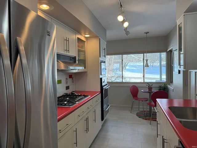 $474,000 | 2401 North Dunn Street, Bloomington, IN 47408